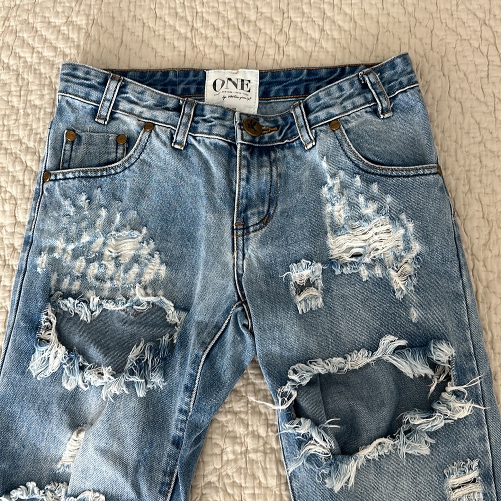 One Teaspoon Ripped Skinny Jeans - Picture 2 of 9